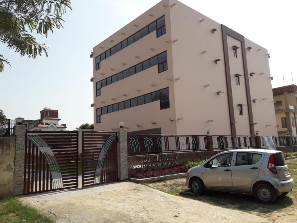 Yog Bhawan Greater Noida Exterior foto